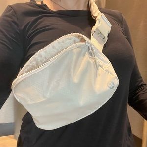 Lululemon Fanny pack